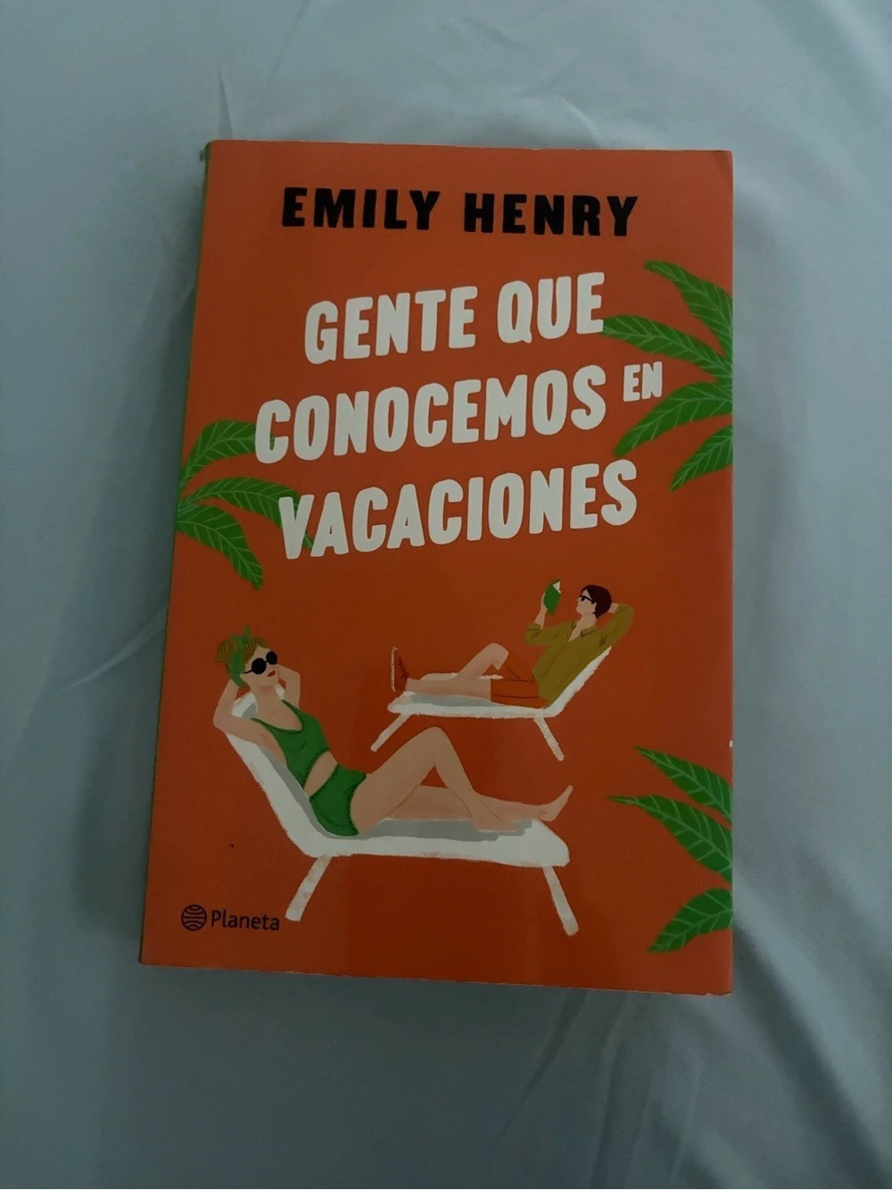 Gente Que Conocemos en Vacaciones Spanish Paperback Book Like New